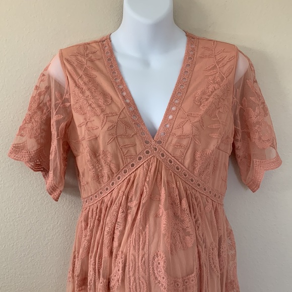 Pinkblush Pink Lace Overlay V Neck Maternity Maxi Dress - Picture 5 of 15